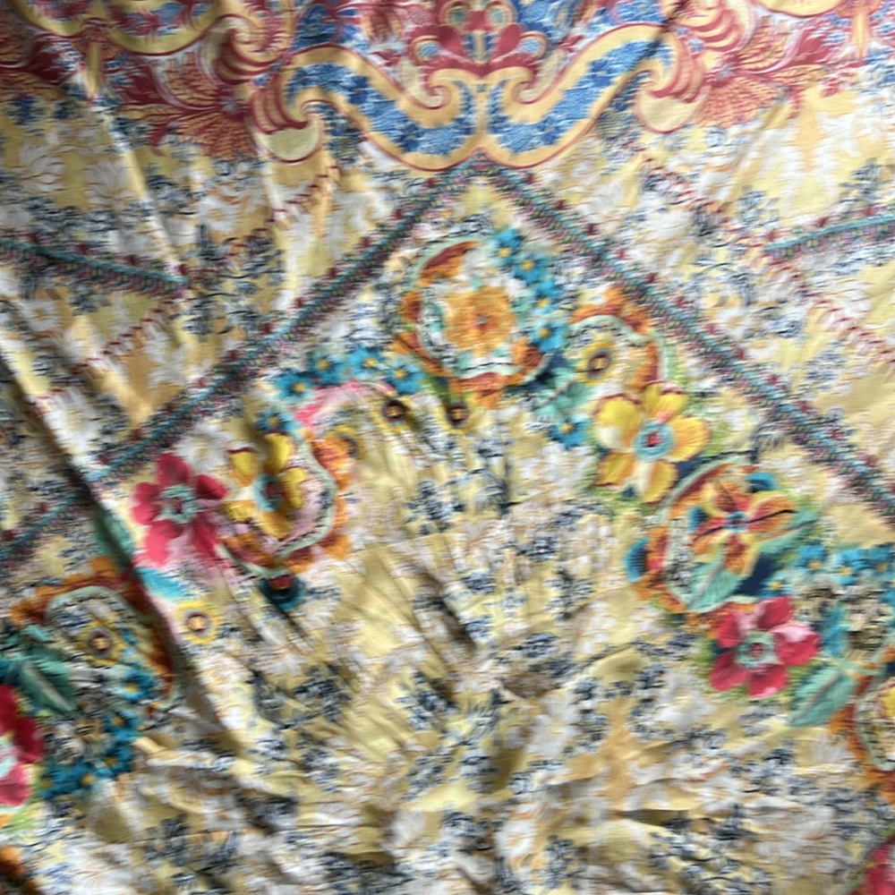 Colorful Floral Patterned Scarf - Picture 2 of 3
